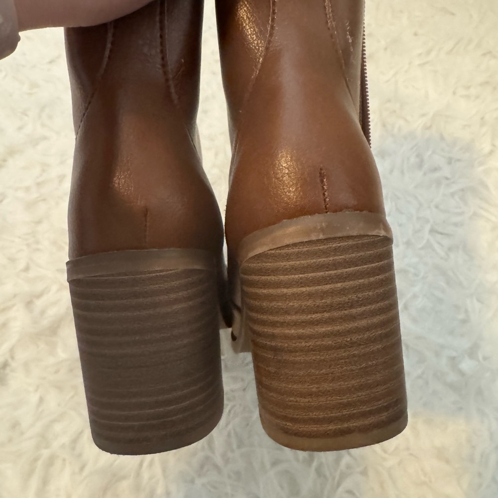 Brown faux Leather Ankle Boots - Picture 4 of 6